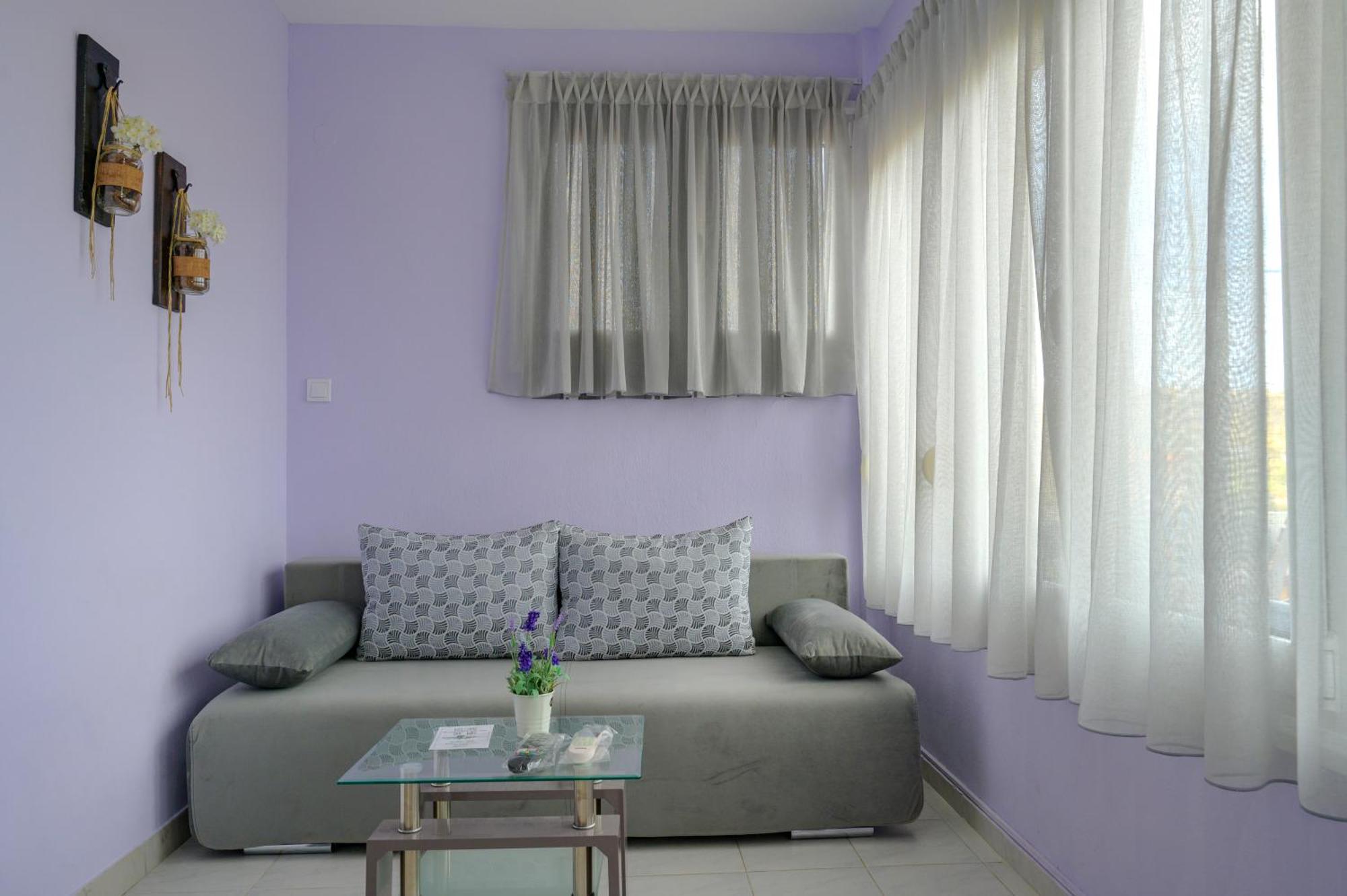 Michael'S Apartment'S Nea Roda Luaran gambar